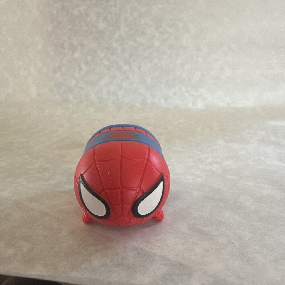 Tsum Tsum Vinyl Large Collectible Figure Marvel Spiderman Preowned